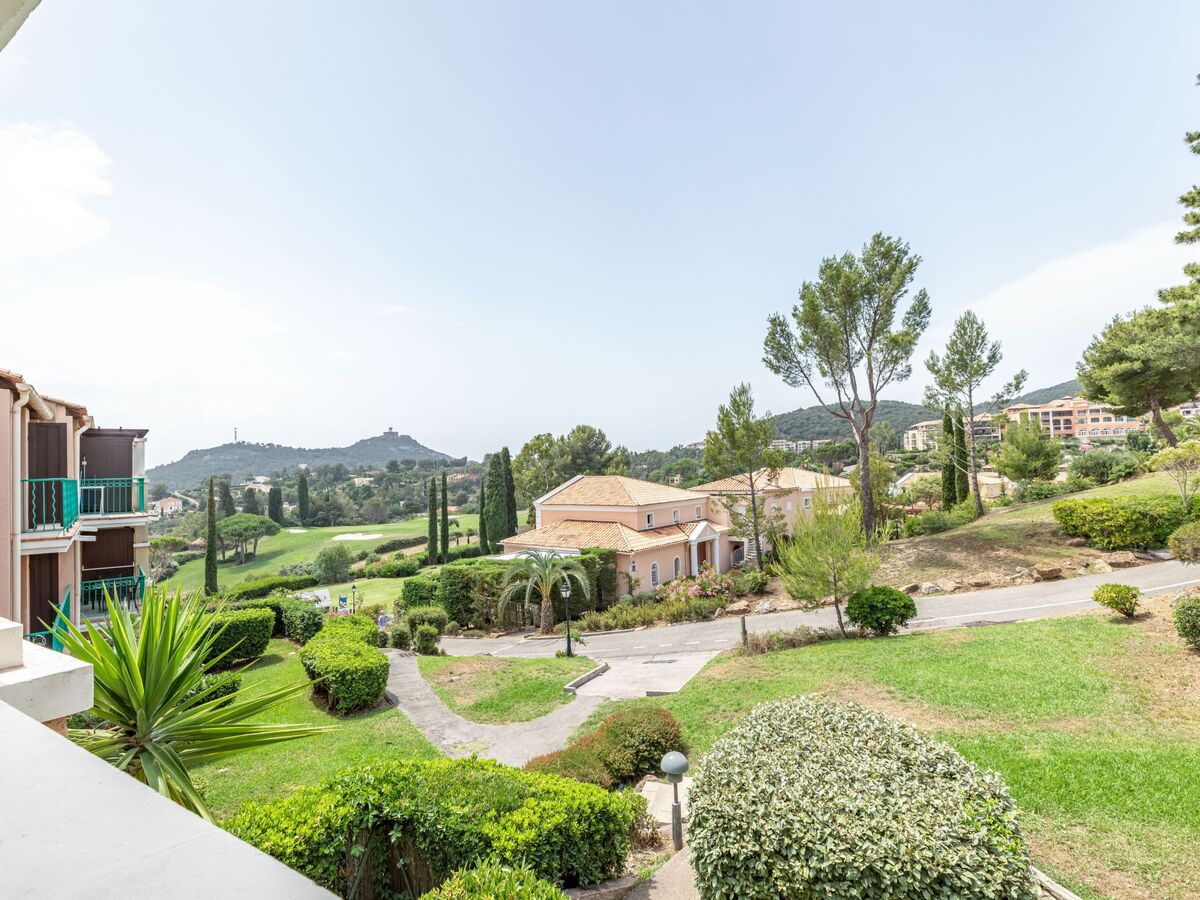 Studio Le Belvédère – vue golf, 400 m de la mer, Cap Estérel - Photo 15