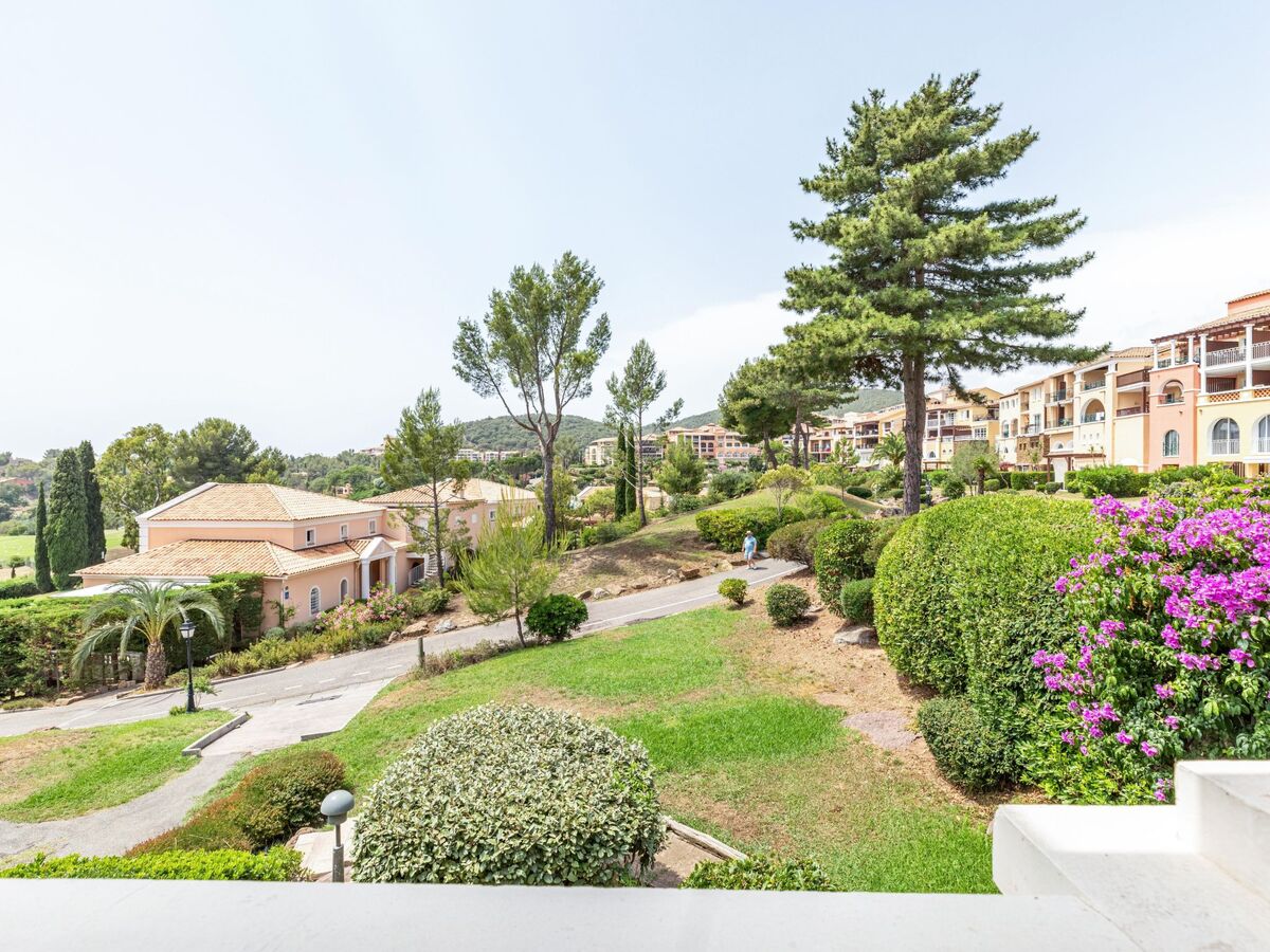 Studio Le Belvédère – vue golf, 400 m de la mer, Cap Estérel - Photo 16