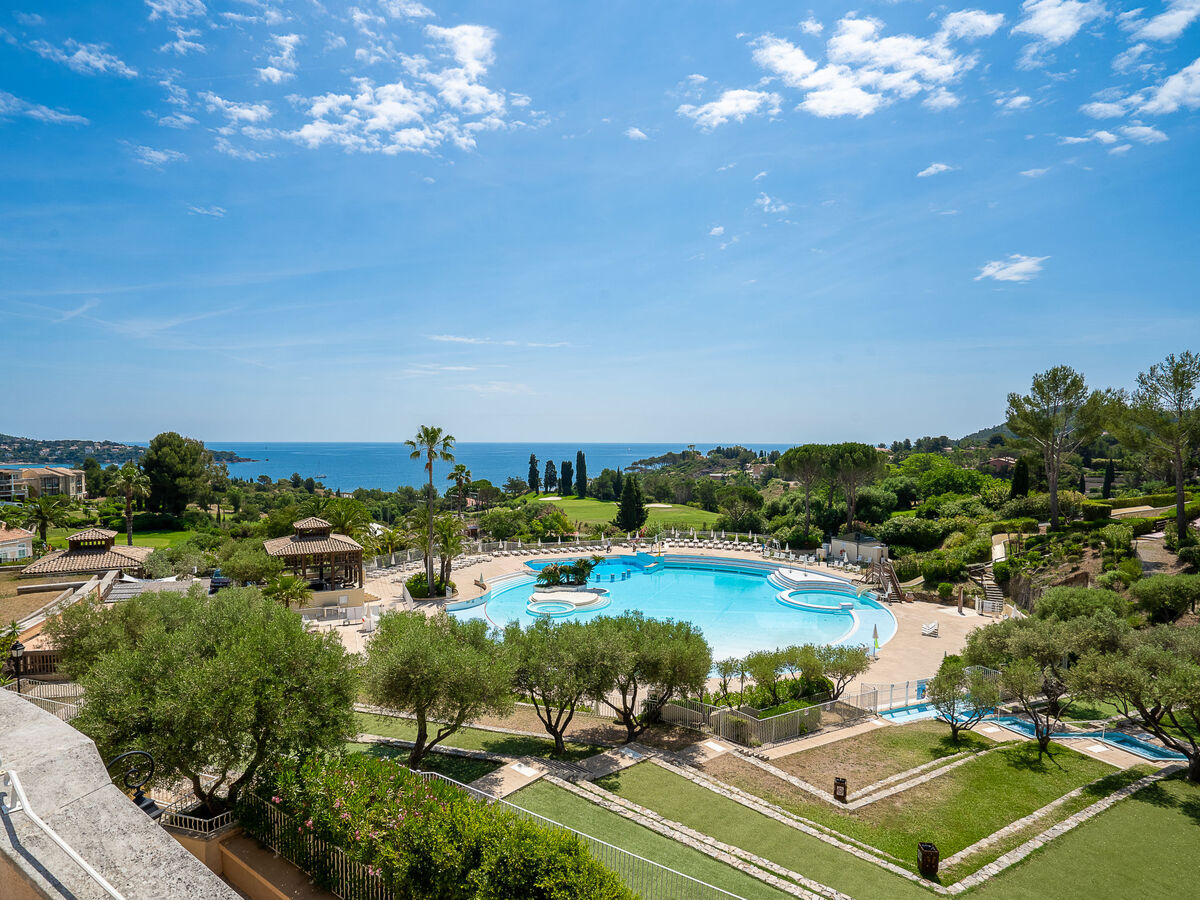 Studio Le Belvédère – vue golf, 400 m de la mer, Cap Estérel - Photo 17