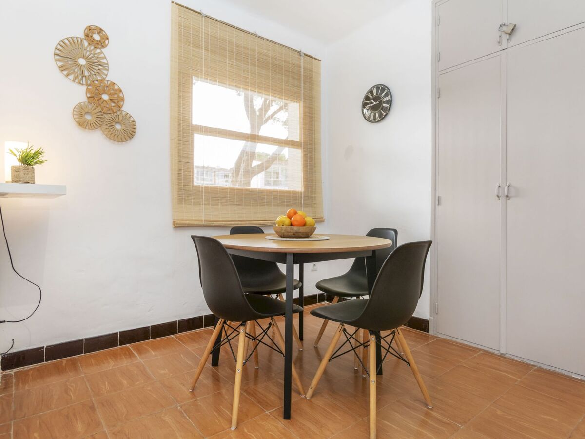 Appartement Les Cigales à 300 m de la plage - Photo 6