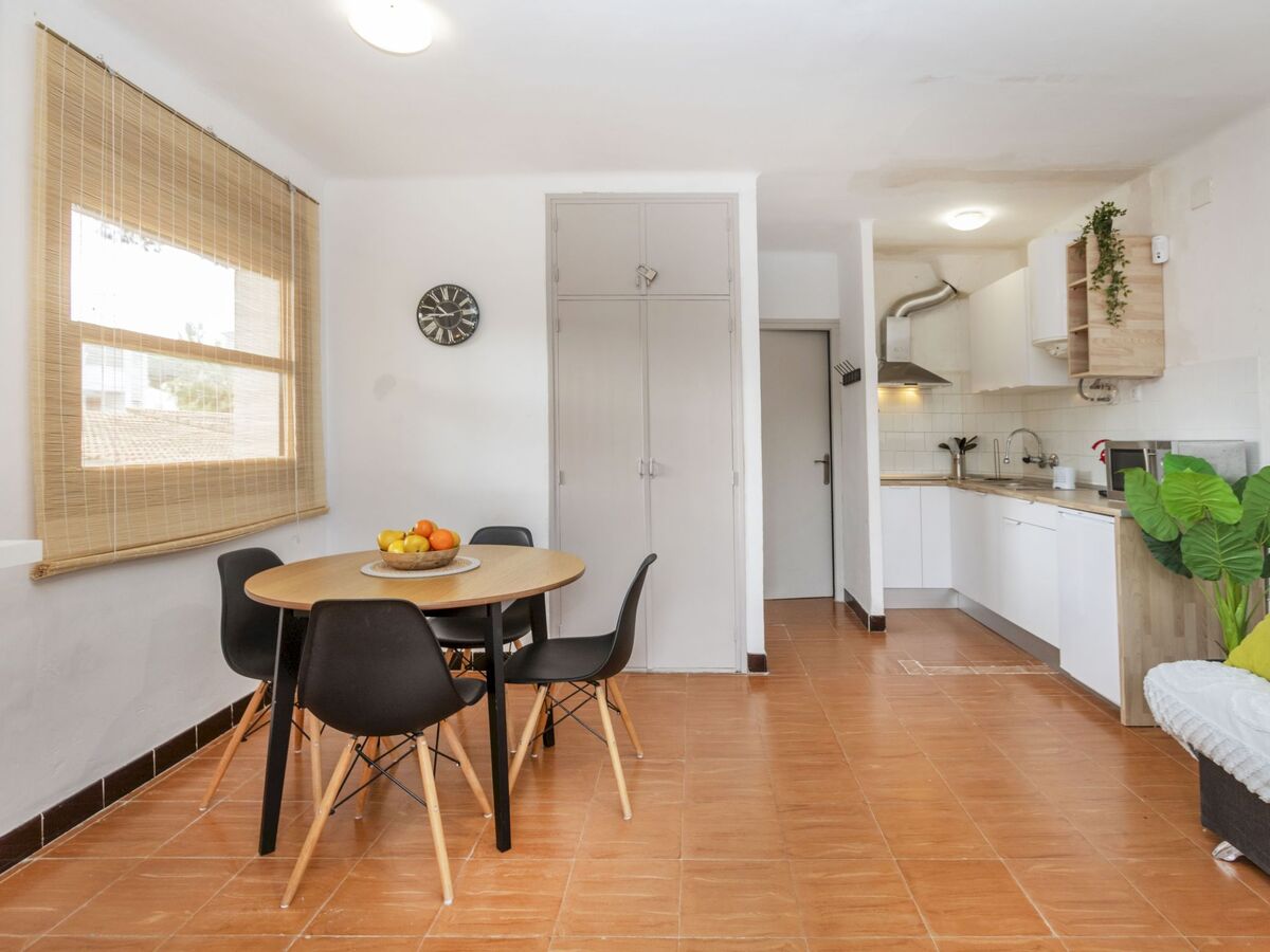 Appartement Les Cigales à 300 m de la plage - Photo 10