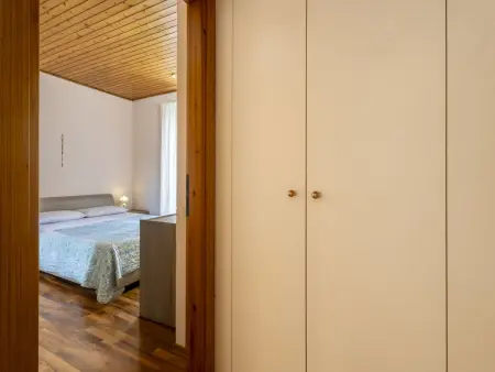 Angelina, appartement 100 m² avec terrasse vue lac : photo 16