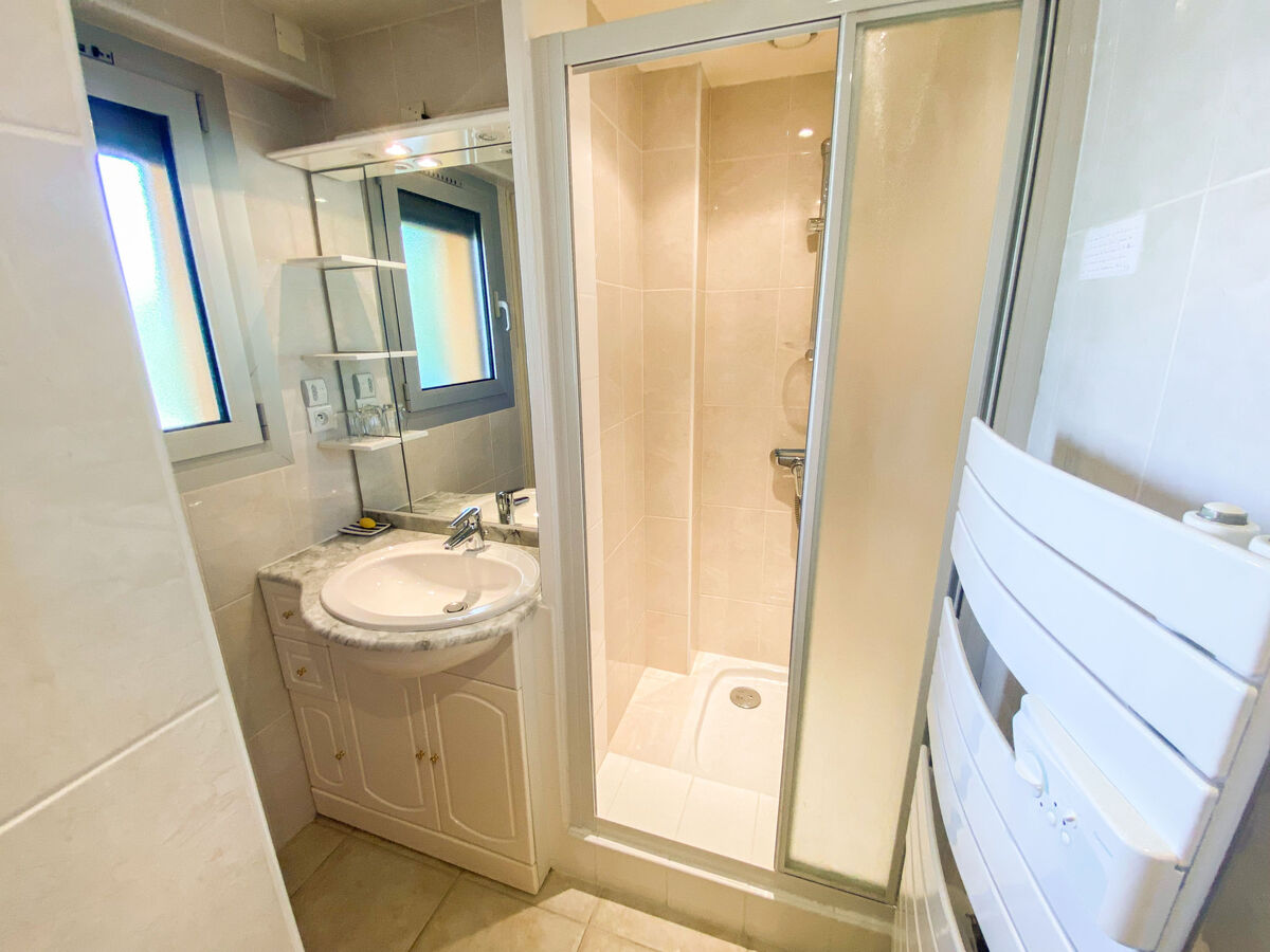 Les Palmiers : Apt 70m² vue mer, terrasse 50m² - Photo 17