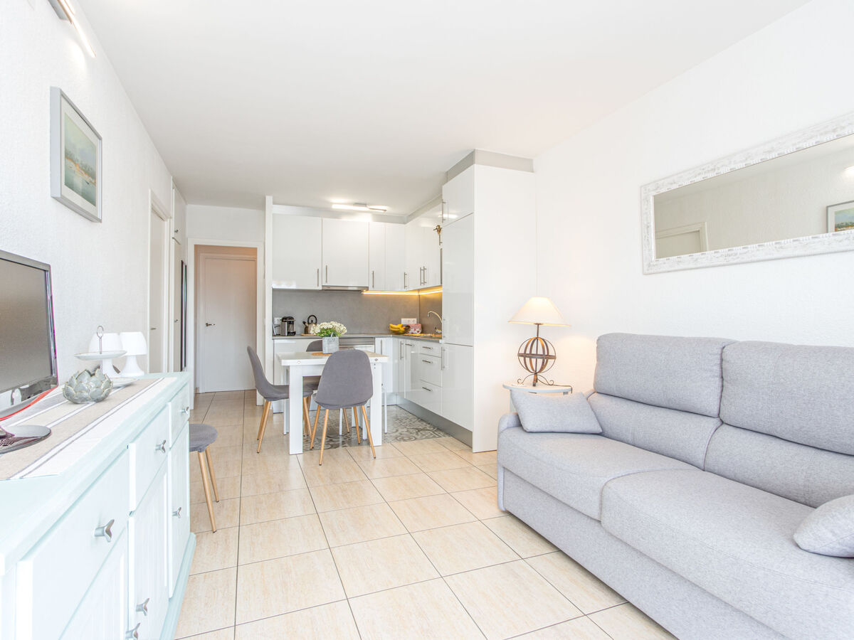 Appartement 2 chambres rénové à 400 m de la plage - Photo 8