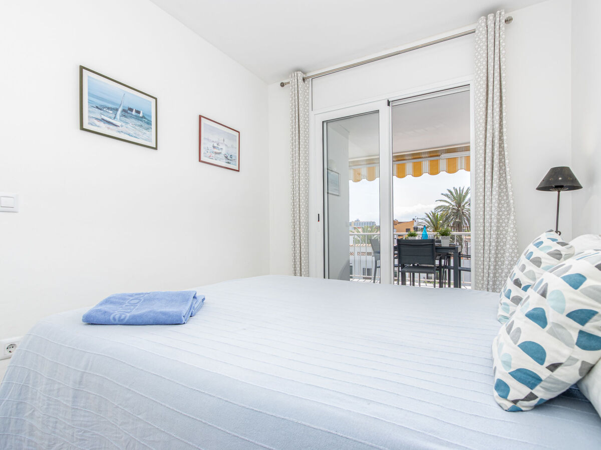 Appartement 2 chambres rénové à 400 m de la plage - Photo 12