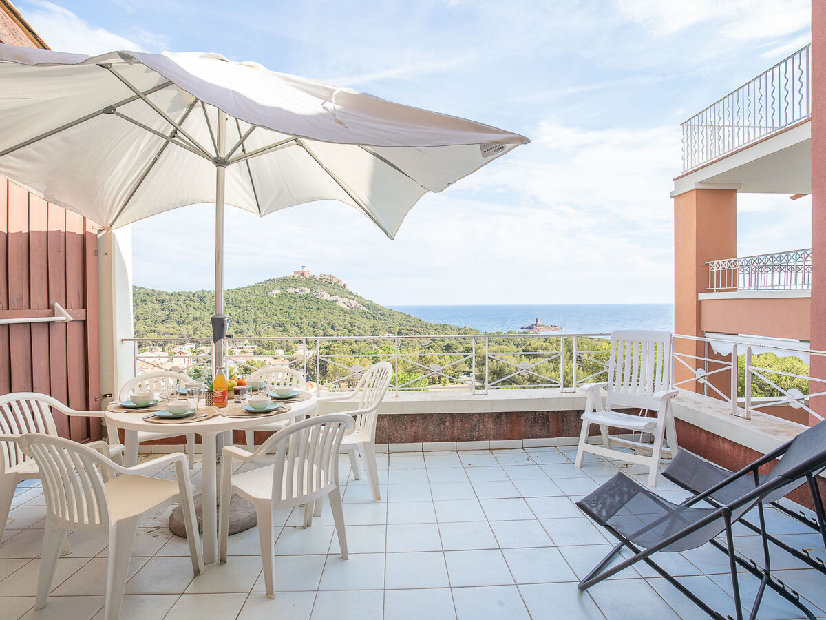 Appartement vue mer, terrasse, 5 piscines – Cap Estérel - Photo 14