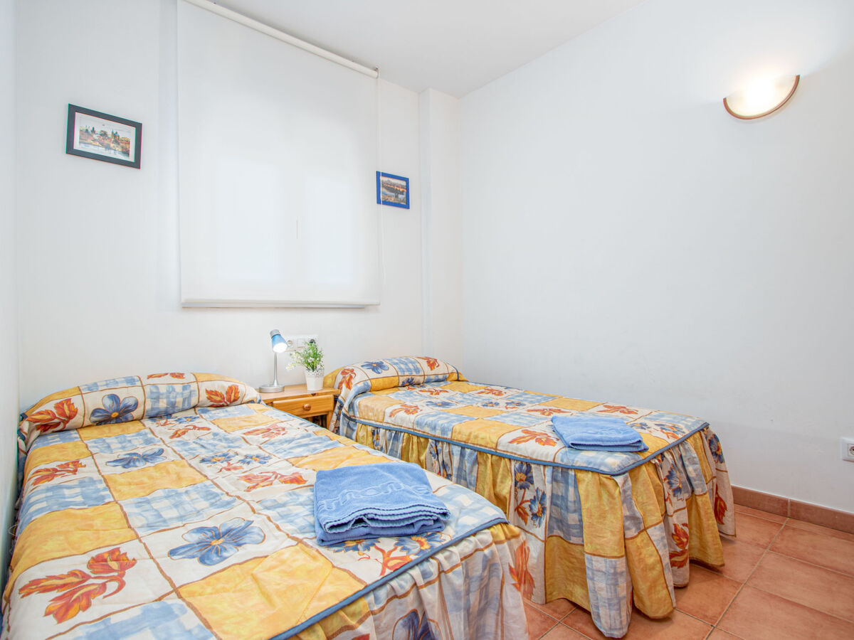 Stella Maris - Appartement 2 ch Roses, 800 m plage - Photo 9
