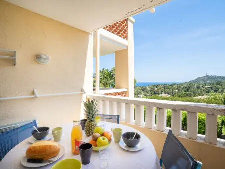 Location appartement à Agay Village Cap Esterel, LEsquinade P1 111
