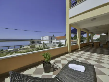 Location appartement à Maslenica, Tanja