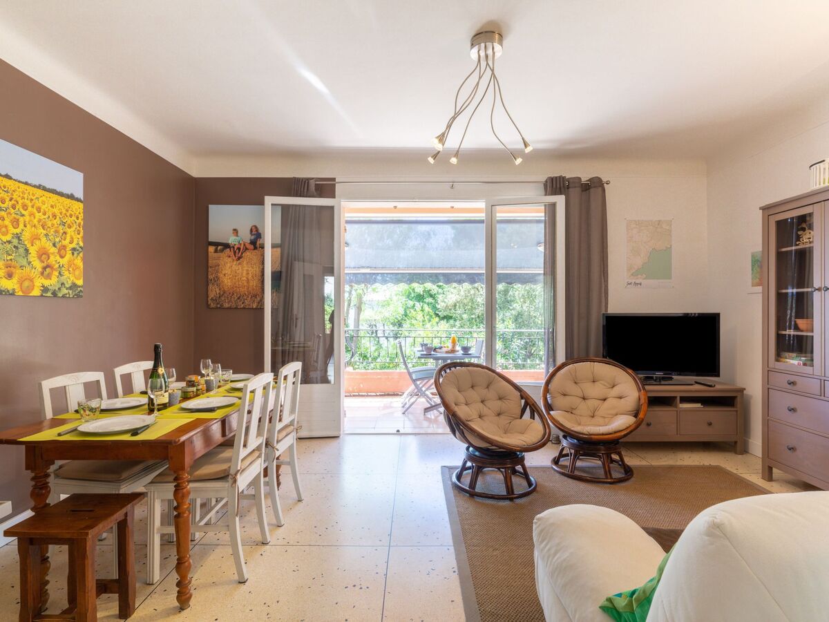Le Roumanille : Apt 3p à 50m de la mer, Saint Aygulf - Photo 2