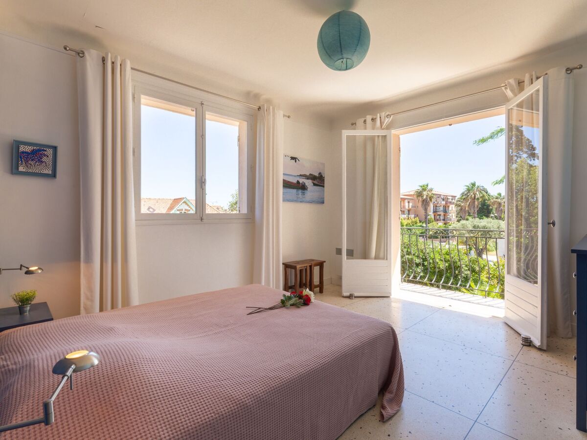 Le Roumanille : Apt 3p à 50m de la mer, Saint Aygulf - Photo 4