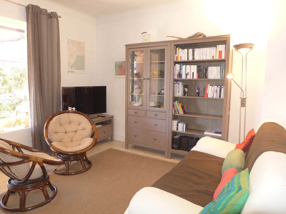 Le Roumanille : Apt 3p à 50m de la mer, Saint Aygulf - Photo 10