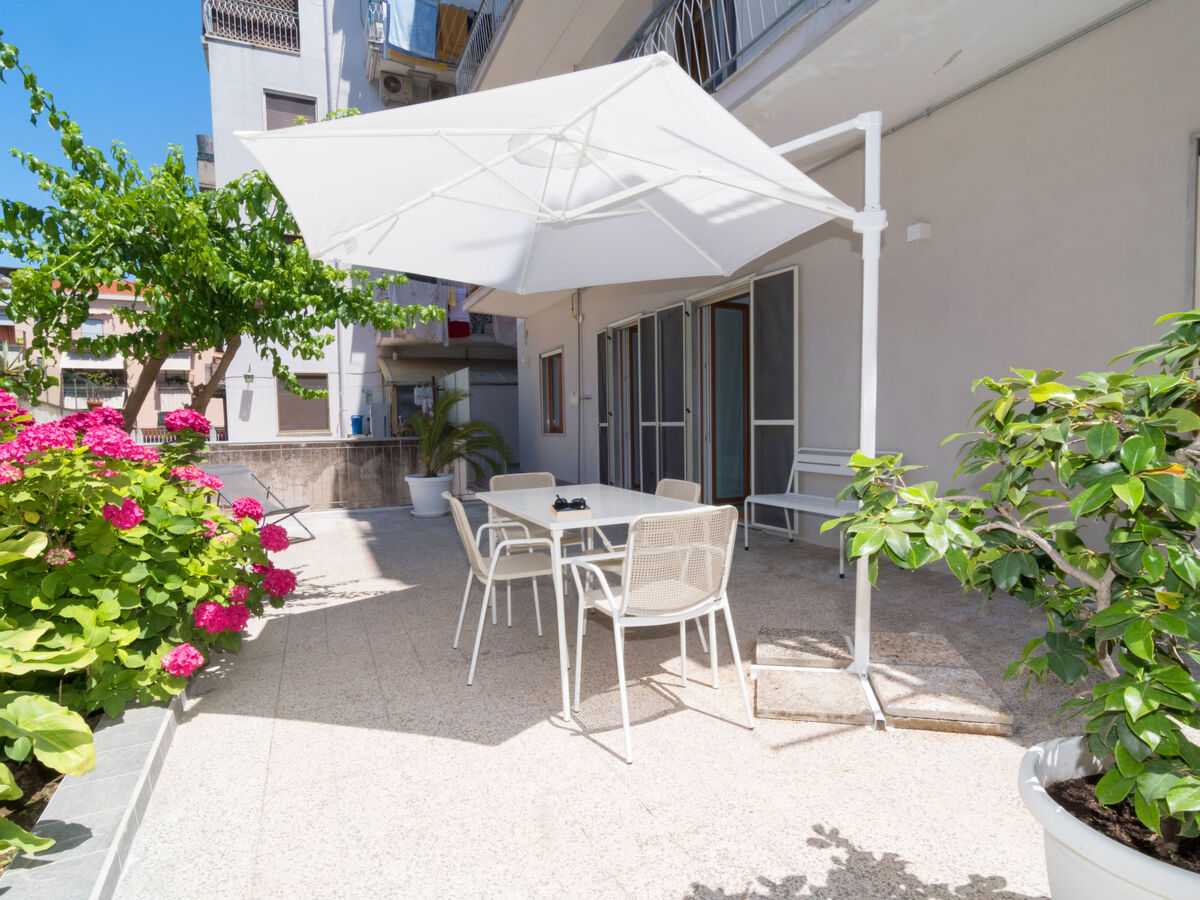 Appartement Bougainvillea Home, 500 m de la mer - Photo 2