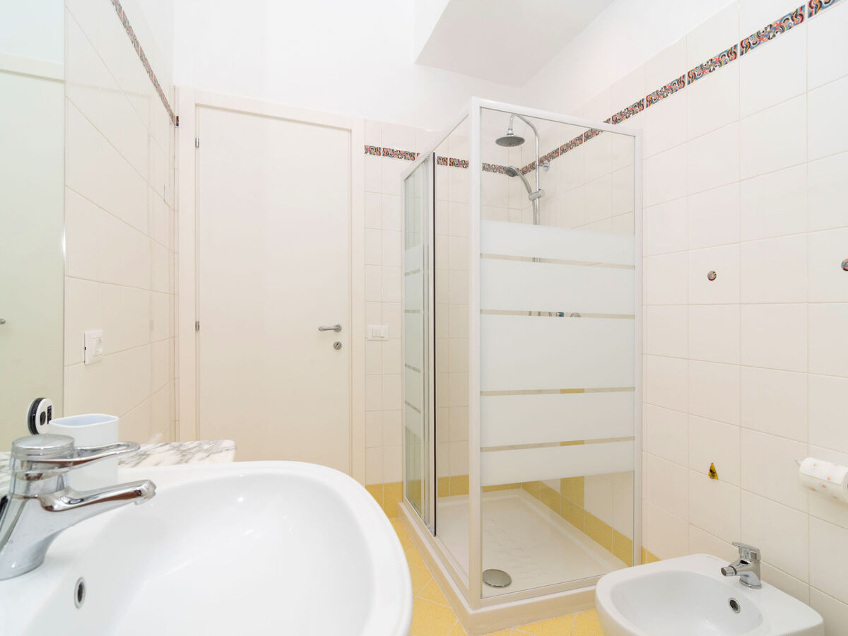 Appartement Bougainvillea Home, 500 m de la mer - Photo 19