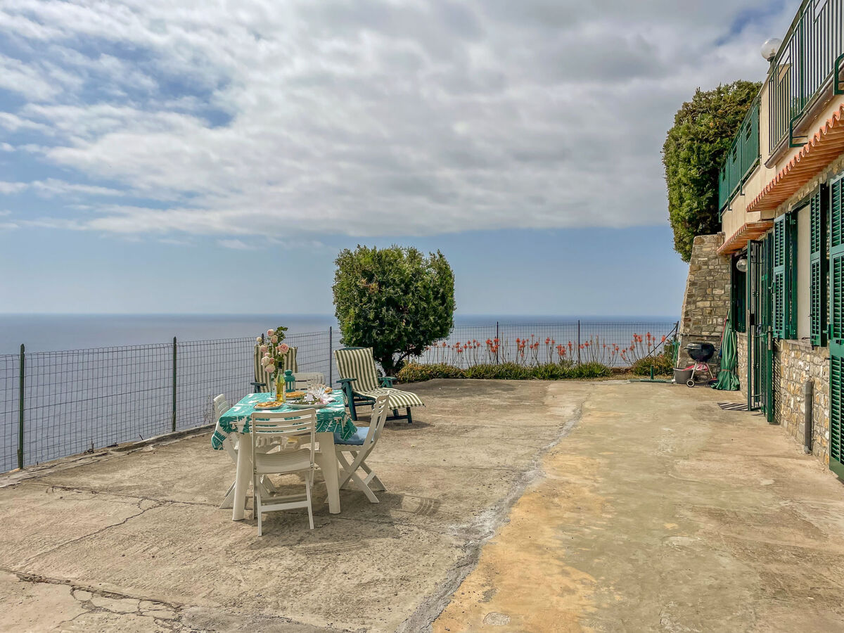 Appartement Villa Panoramica à Poggi, vue mer - Photo 13