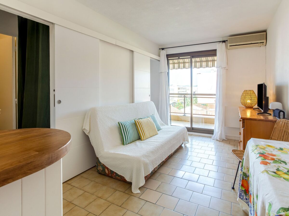 Appartement Saint James au cœur du Lavandou, 200 m plage - Photo 4