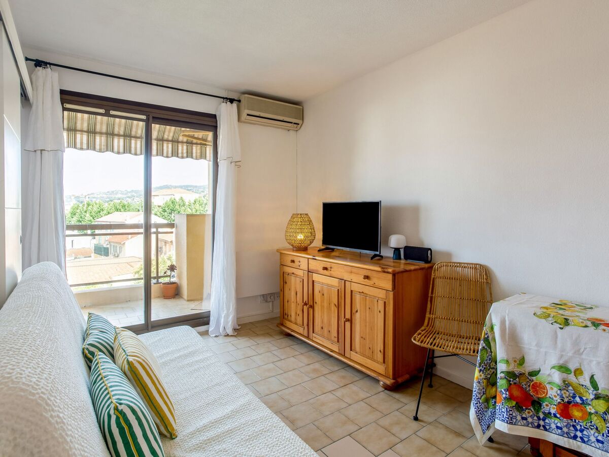 Appartement Saint James au cœur du Lavandou, 200 m plage - Photo 7