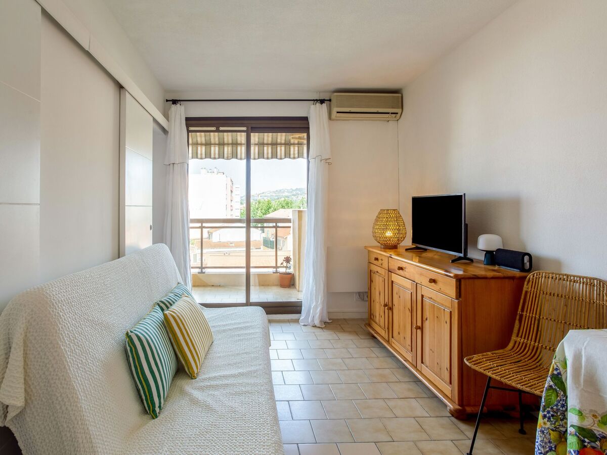 Appartement Saint James au cœur du Lavandou, 200 m plage - Photo 9