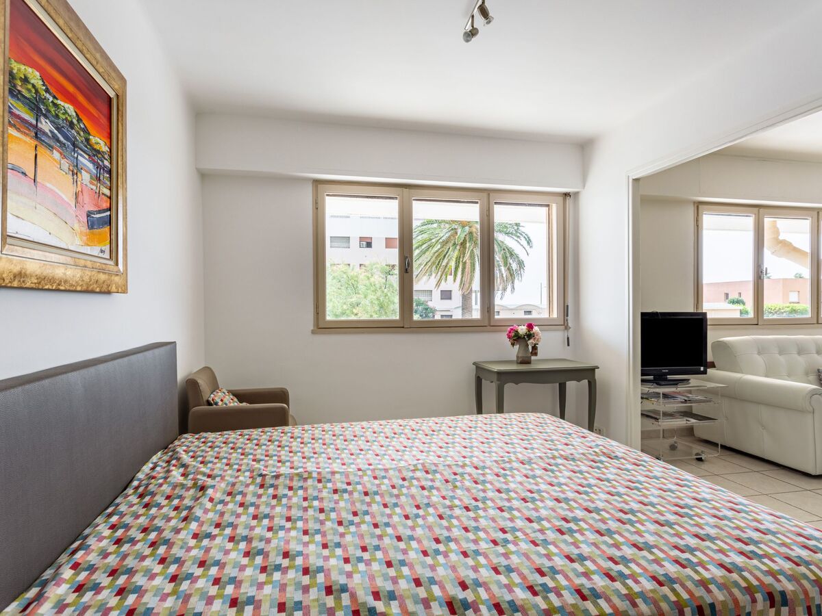 Studio 52 m² vue mer au Lavandou, 20 m de la plage - Photo 11