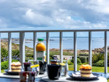 Studio Résidence Les Trois Iles, vue mer à Quiberon : photo 18