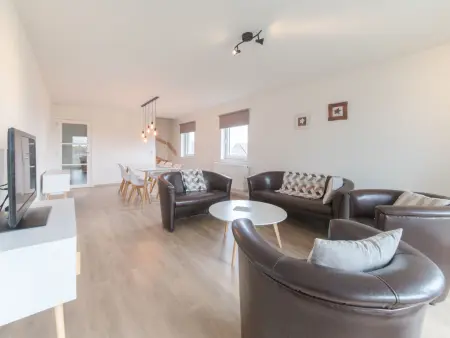 Rozenhof : appartement 66 m² avec balcon sud et parking à Bredene : photo 3