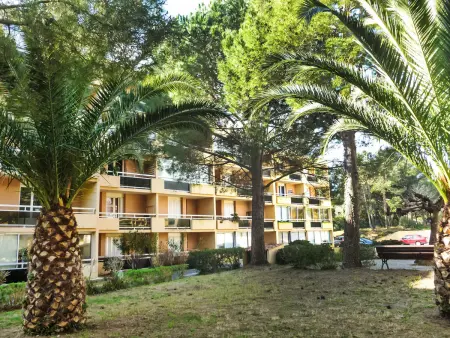 Appartement 2 pièces avec terrasse sud-ouest à Bormes-les-Mimosas : photo 17