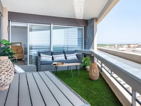 Terrasses du Levant, 2 pièces rénové avec vue mer : photo 3