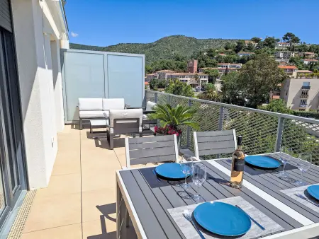 Appartement Indigo Bay au Lavandou, 1 km plage : photo 16