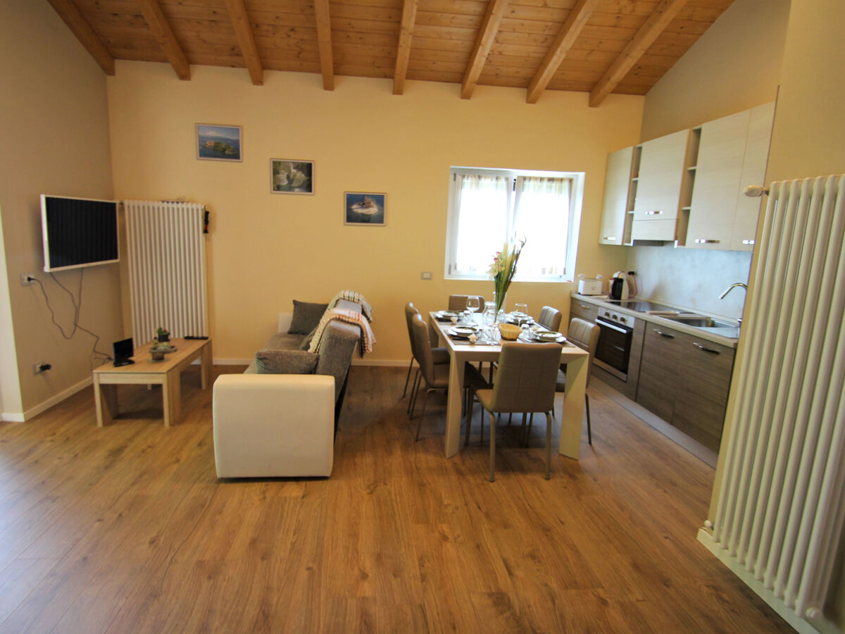 Lucina – Appartement rénové avec vue lac, Oggebbio - Photo 6