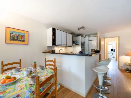 Appartement Les Princes – balcon sud à 500 m de la plage : photo 9