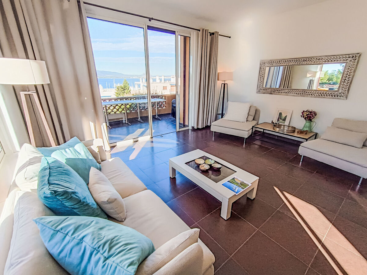 Grace - Appartement 3 pièces vue mer à Saint-Raphaël - Photo 2
