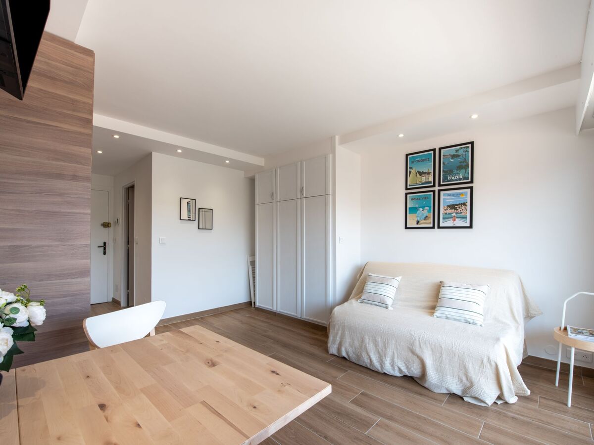 Studio rénové 22 m² à 200 m de la plage, Cavalaire - Photo 1