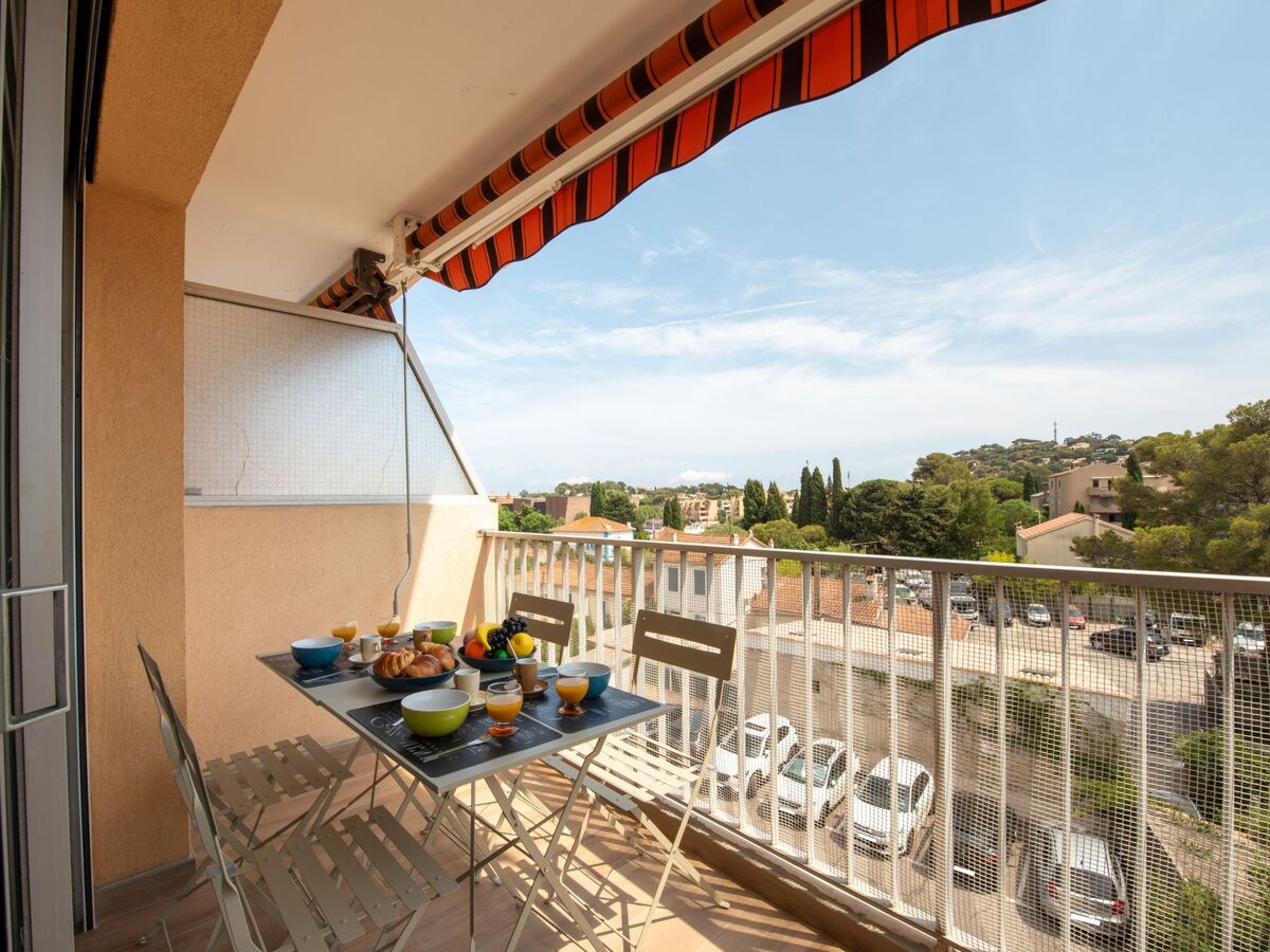 Studio rénové 22 m² à 200 m de la plage, Cavalaire - Photo 2