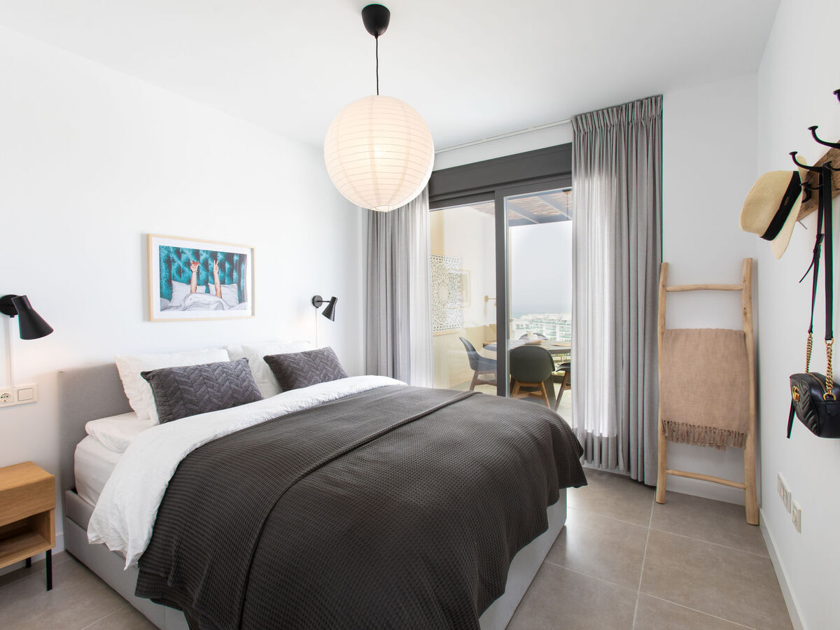 Appartement Marinsa Beach II – vue mer et terrasse sur le toit - Photo 12