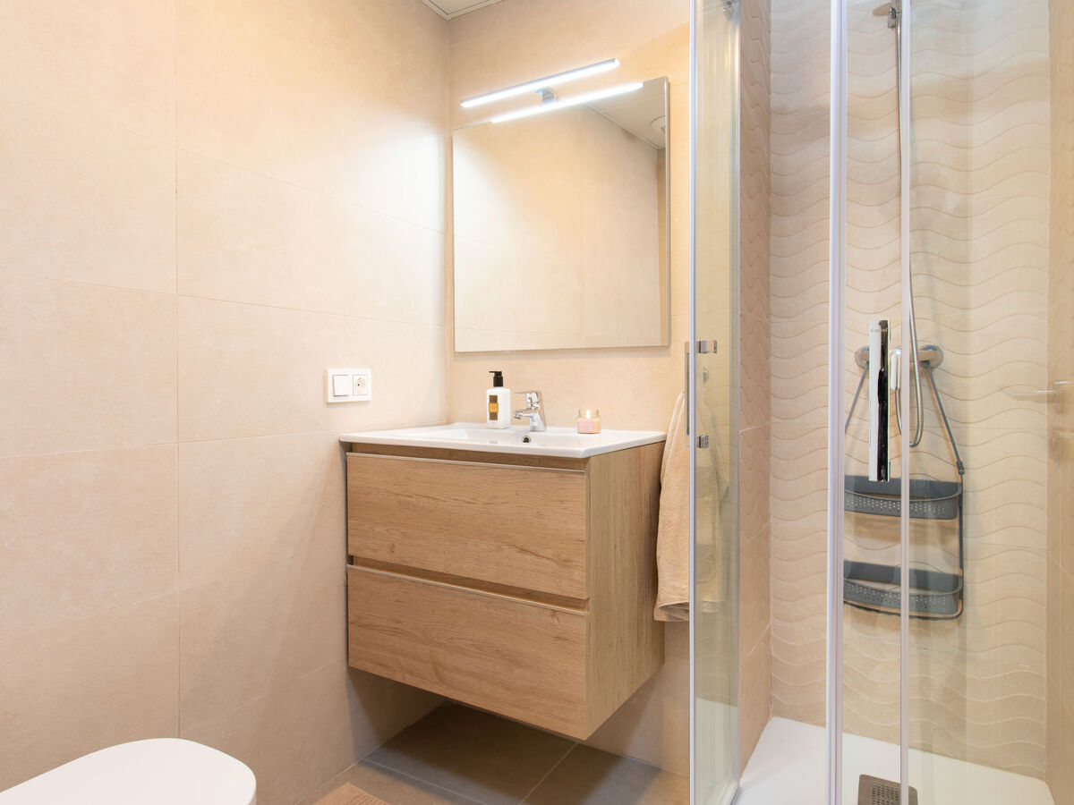 Appartement Marinsa Beach II – vue mer et terrasse sur le toit - Photo 15