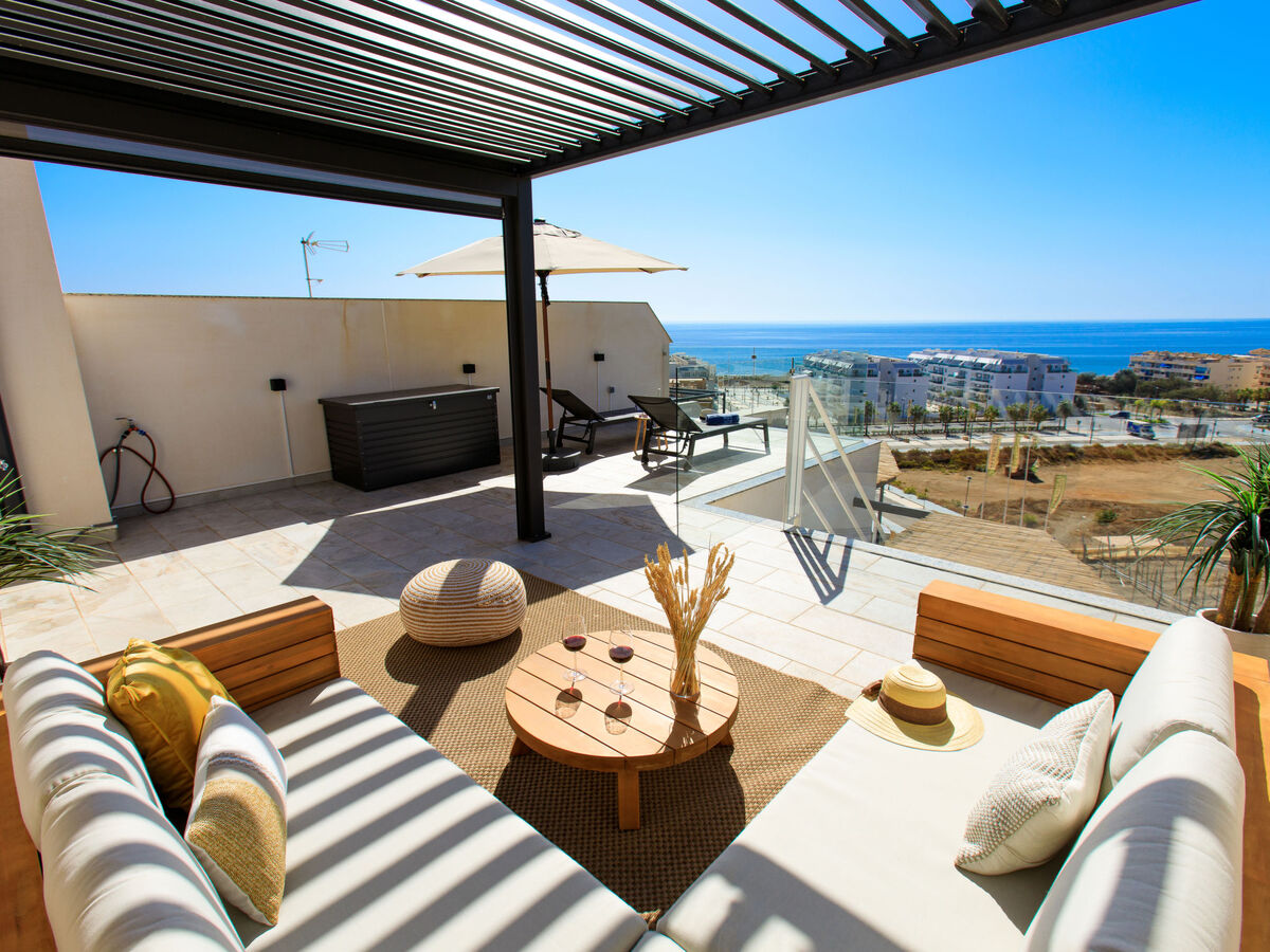 Appartement Marinsa Beach II – vue mer et terrasse sur le toit - Photo 19