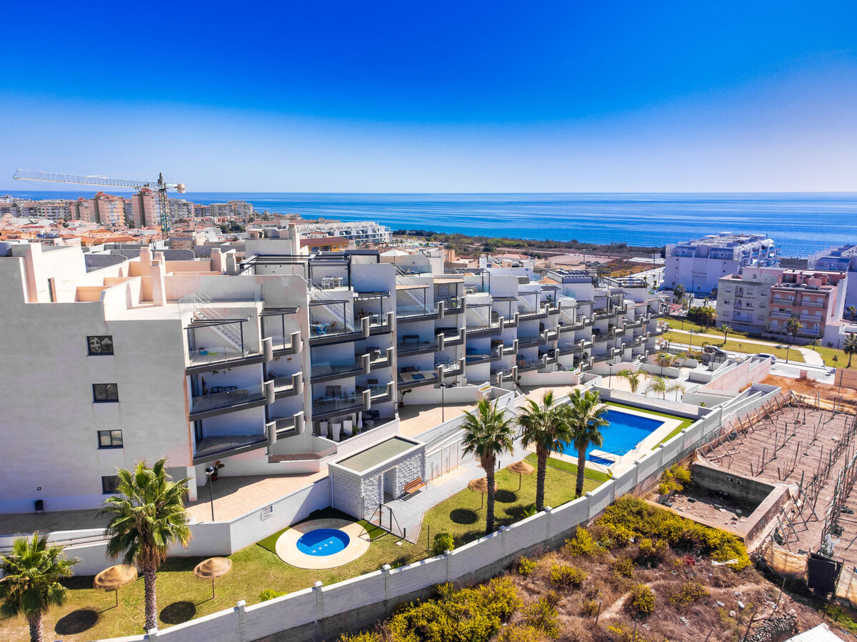 Appartement Marinsa Beach II – vue mer et terrasse sur le toit - Photo 31