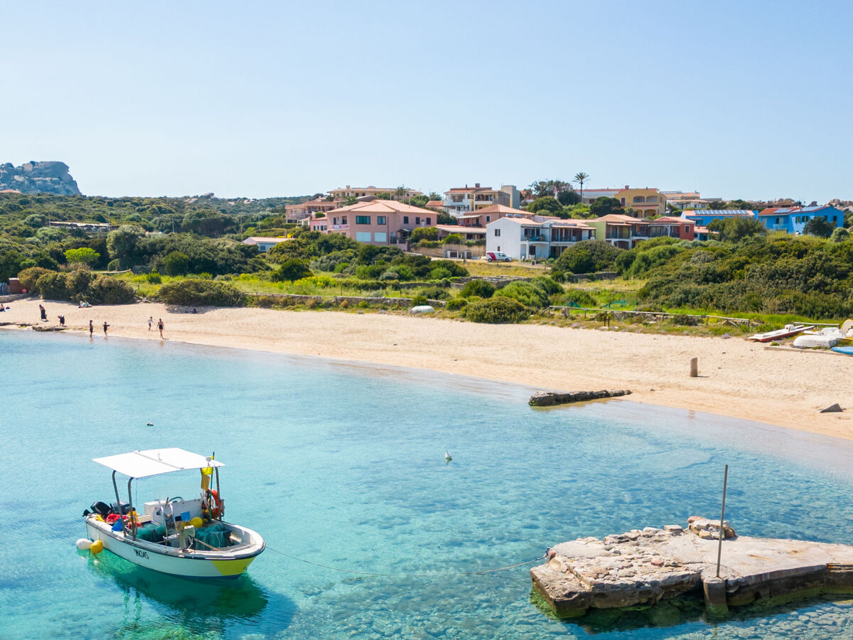Maison Capo Testa à 250 m de la plage, vue mer partielle - Photo 2