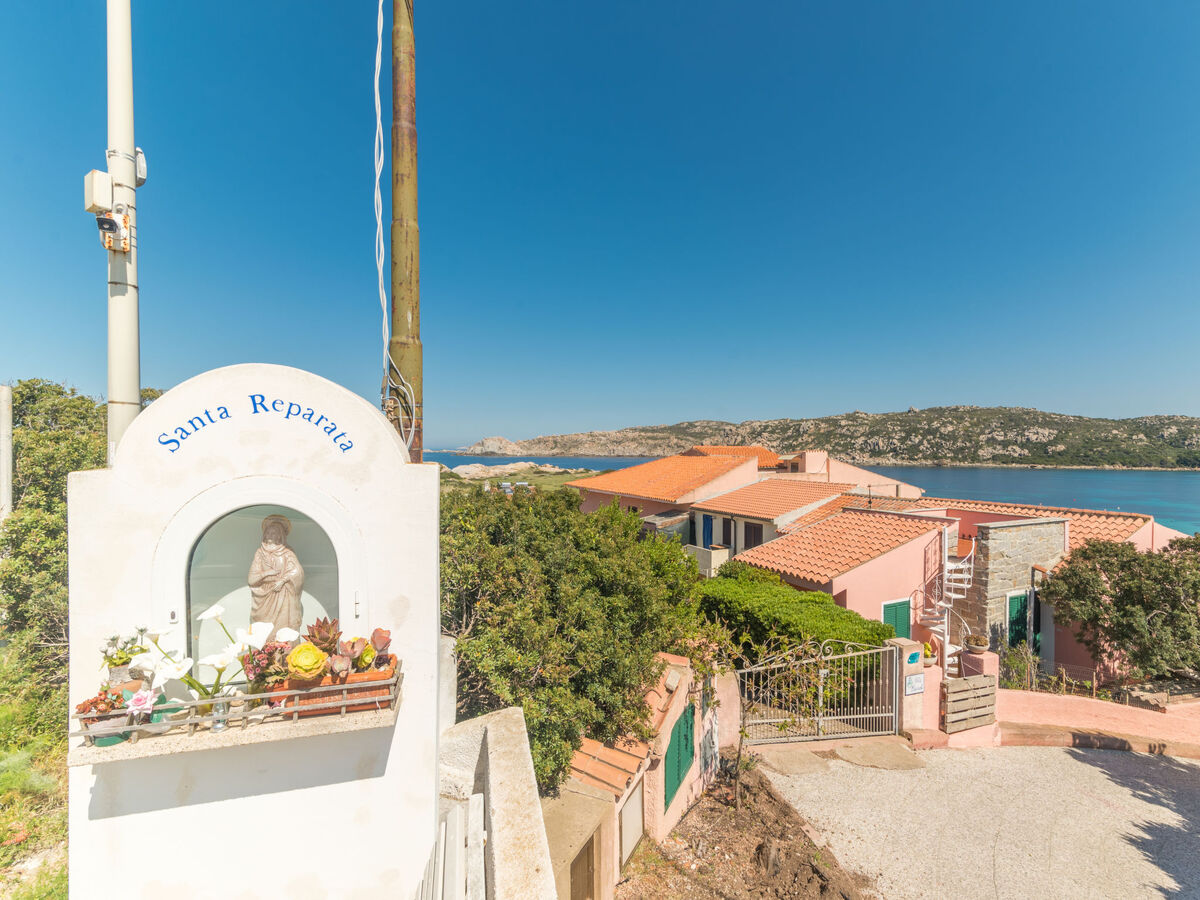 Maison Capo Testa à 250 m de la plage, vue mer partielle - Photo 25