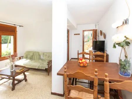 S'Esquirols Nº6, appartement 2 pièces à 500 m de la plage : photo 2