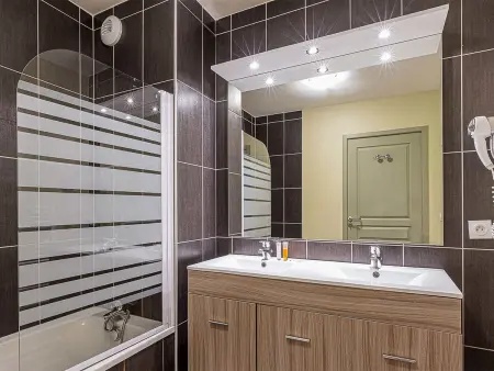 Les Epinettes, Appartement 8 personnes à Vaujany - Photo 4