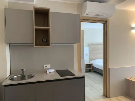 Appartement 2 pièces rénové 2022 à Garda : photo 8
