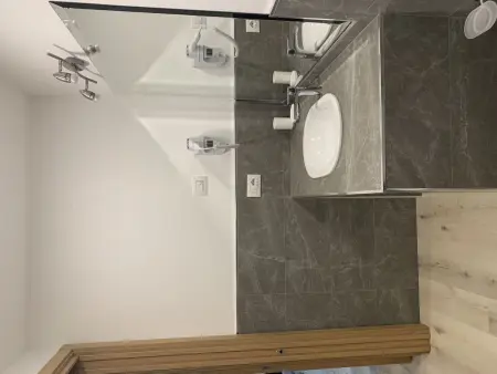 Appartement 2 pièces rénové 2022 à Garda : photo 12