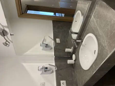Appartement 2 pièces rénové 2022 à Garda : photo 13