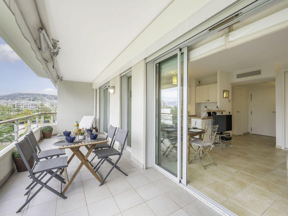 Cristal Croisette - Apt 2 pièces terrasse 20m² Cannes - Photo 1