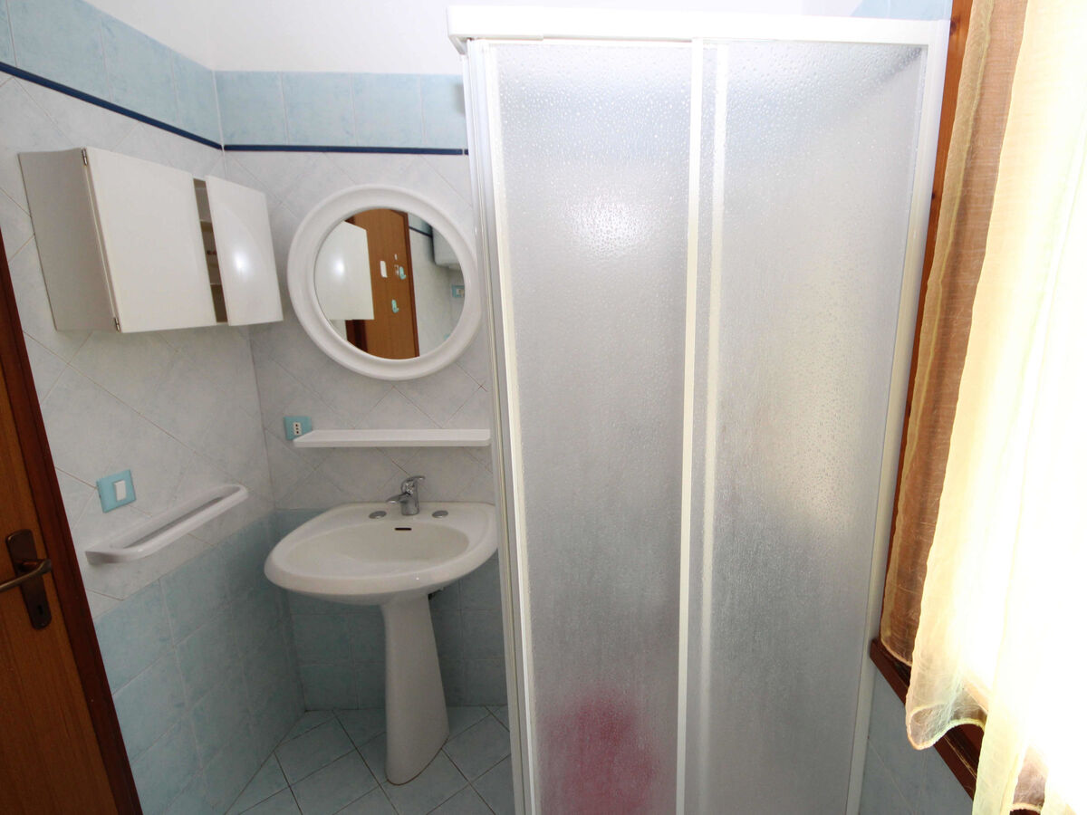 Appartement Lorenza, 250 m de la plage à Rosolina Mare - Photo 13