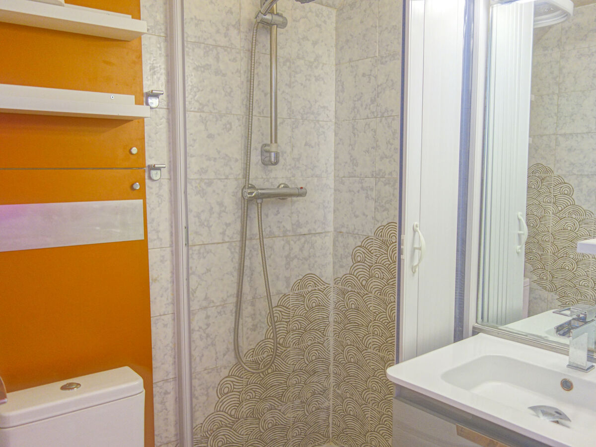 Studio 15 m² Tignes, vue pistes de ski et lac - Photo 16