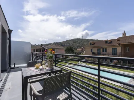 Vermentino, appartement 2 pièces avec piscine à Imperia : photo 15