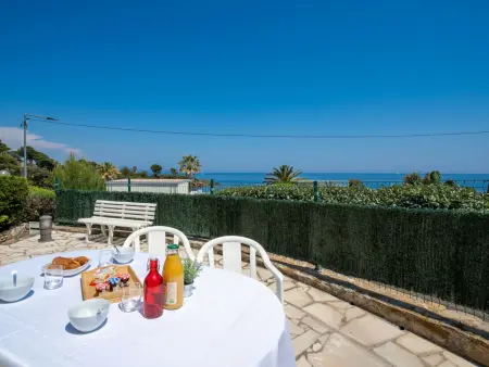 Appartement Le Front de Mer – vue mer, terrasse 25 m² : photo 24