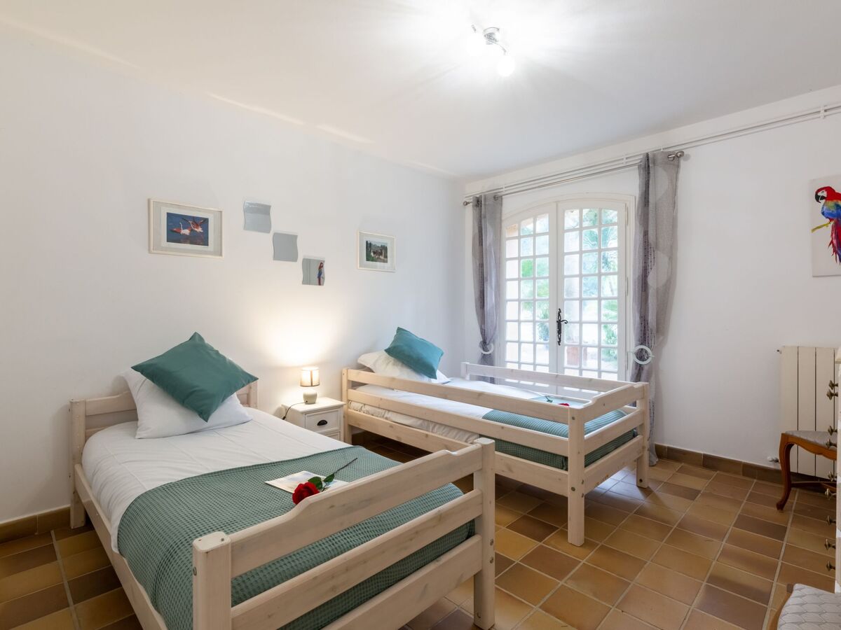 Le Bouisset - Apt 4 chambres avec piscine à Saint Aygulf - Photo 16
